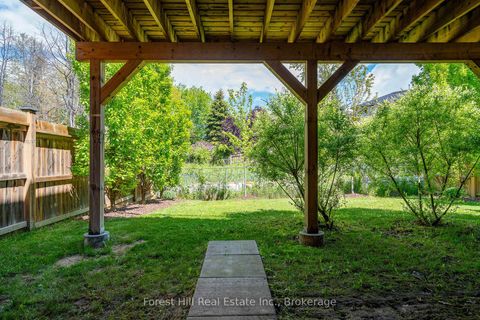 Photo 45 at 21 Marta Crescent, Ardagh, Barrie