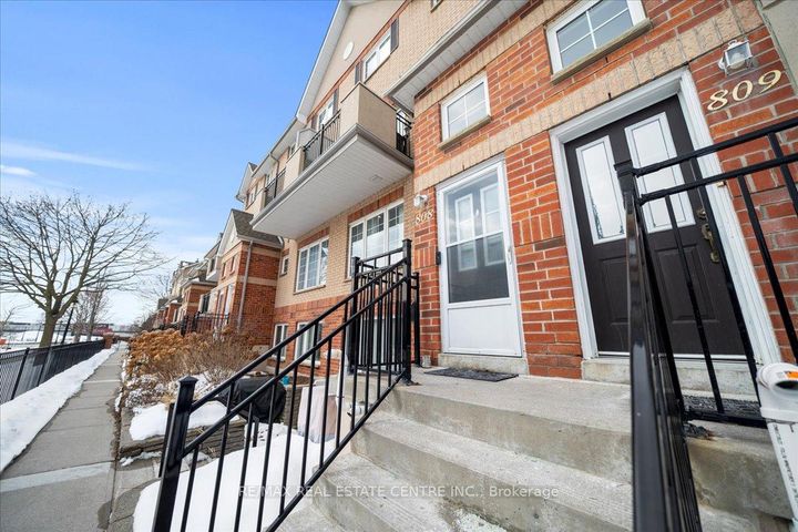 Photo 4 at 808 - 1400 The Esplanade N, Town Centre, Pickering