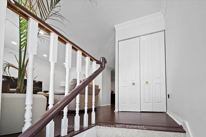 Photo 7 at 808 - 1400 The Esplanade N, Town Centre, Pickering