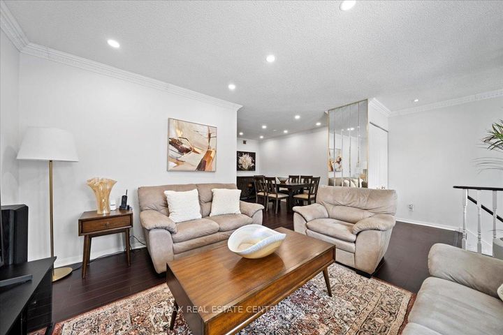 Photo 10 at 808 - 1400 The Esplanade N, Town Centre, Pickering