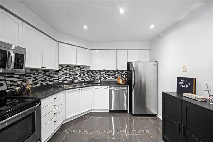 Photo 15 at 808 - 1400 The Esplanade N, Town Centre, Pickering