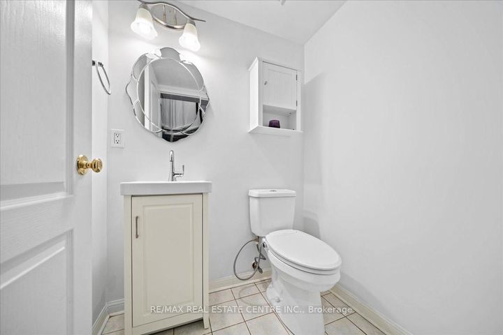 Photo 18 at 808 - 1400 The Esplanade N, Town Centre, Pickering