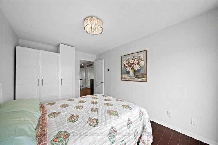 Photo 27 at 808 - 1400 The Esplanade N, Town Centre, Pickering