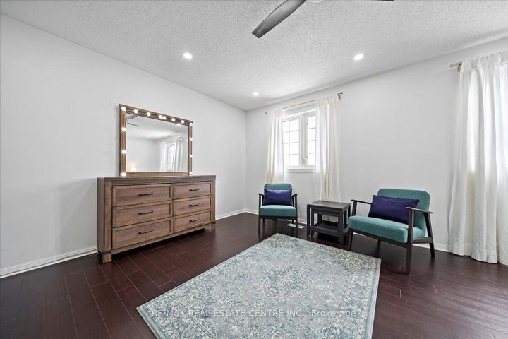 Photo 37 at 808 - 1400 The Esplanade N, Town Centre, Pickering