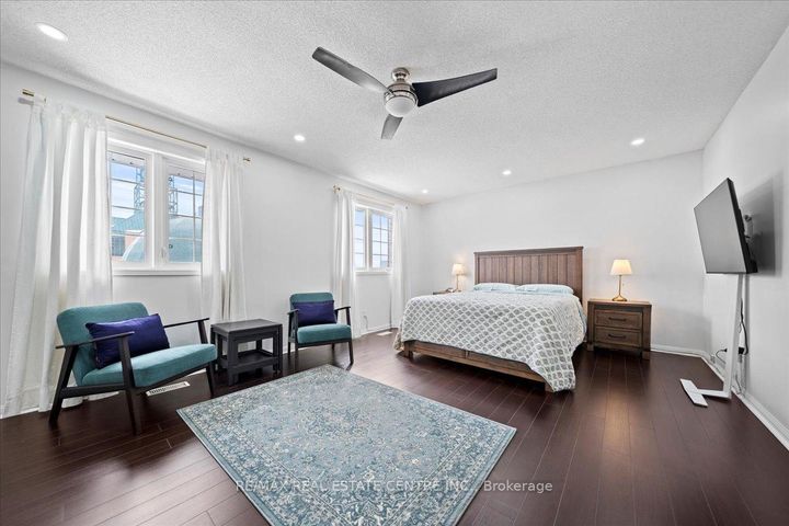 Photo 38 at 808 - 1400 The Esplanade N, Town Centre, Pickering