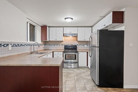 Photo 32 at 110 Cumberland Street, Allandale, Barrie