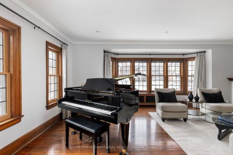 Photo 3 at 79 Willingdon Boulevard, Kingsway South, Toronto