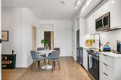 Photo 3 at 815 - 50 Power Street, Moss Park, Toronto