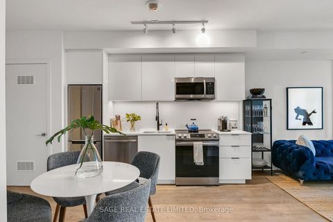 Photo 5 at 815 - 50 Power Street, Moss Park, Toronto