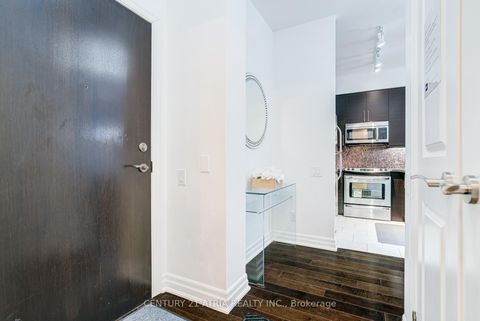 Photo 3 at 101 - 17 Ruddington Drive, Steeles, Toronto