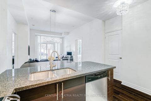 Photo 6 at 101 - 17 Ruddington Drive, Steeles, Toronto