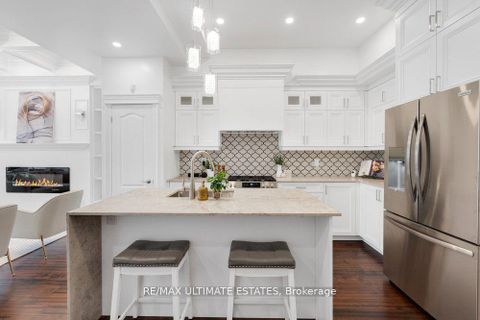 Photo 12 at 290 Bathurst Street, Bellwoods, Toronto