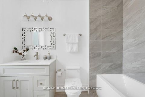 Photo 24 at 290 Bathurst Street, Bellwoods, Toronto