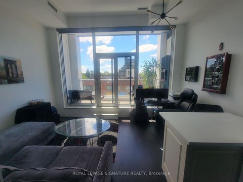 Photo 6 at 210 - 2020 Bathurst Street, Cedarvale, Toronto