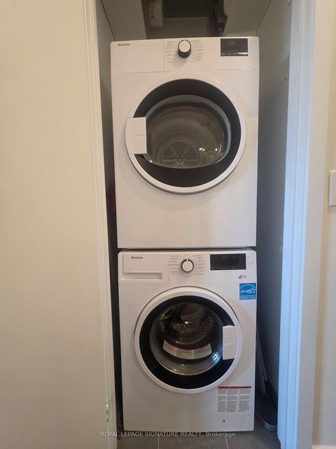 Photo 16 at 210 - 2020 Bathurst Street, Cedarvale, Toronto