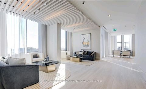 Photo 24 at 210 - 2020 Bathurst Street, Cedarvale, Toronto