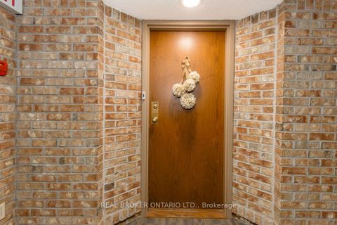 Photo 4 at 208 - 181 Collier Street, North Shore, Barrie