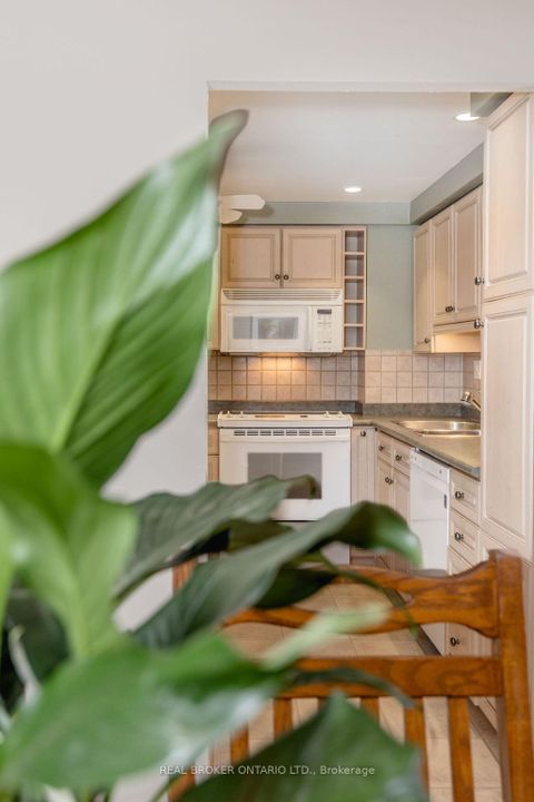 Photo 20 at 208 - 181 Collier Street, North Shore, Barrie