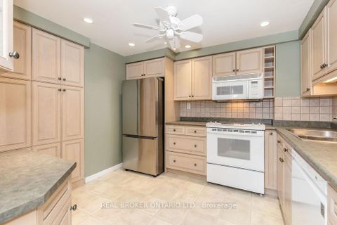 Photo 21 at 208 - 181 Collier Street, North Shore, Barrie