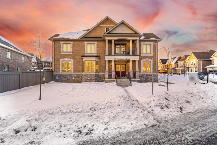 Photo 0 at 15 Farringdon Crescent, Northwest Brampton, Brampton