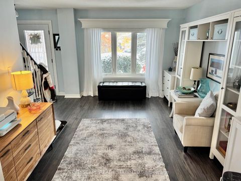 Photo 3 at 189 Churchland Drive, Holly, Barrie