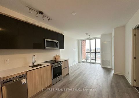 Photo 1 at 511 - 3100 Keele Street, CFB, Toronto