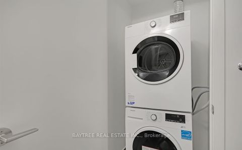 Photo 6 at 511 - 3100 Keele Street, CFB, Toronto