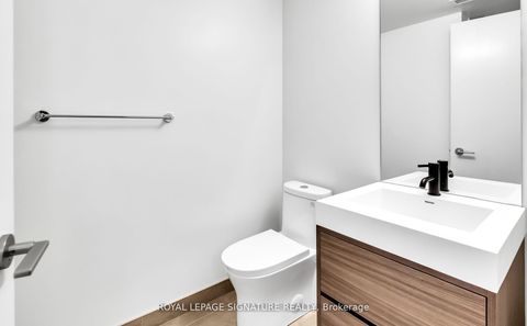 Photo 14 at 403 - 9 Tecumseth Street, Niagara, Toronto