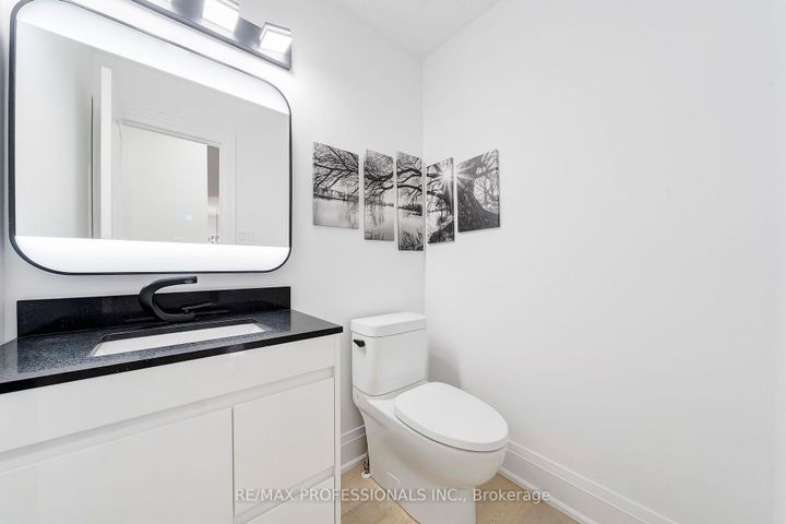 Photo 13 at 67 Chaplin Crescent, Georgetown, Halton Hills