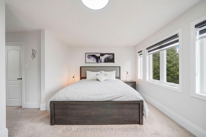 Photo 17 at 67 Chaplin Crescent, Georgetown, Halton Hills