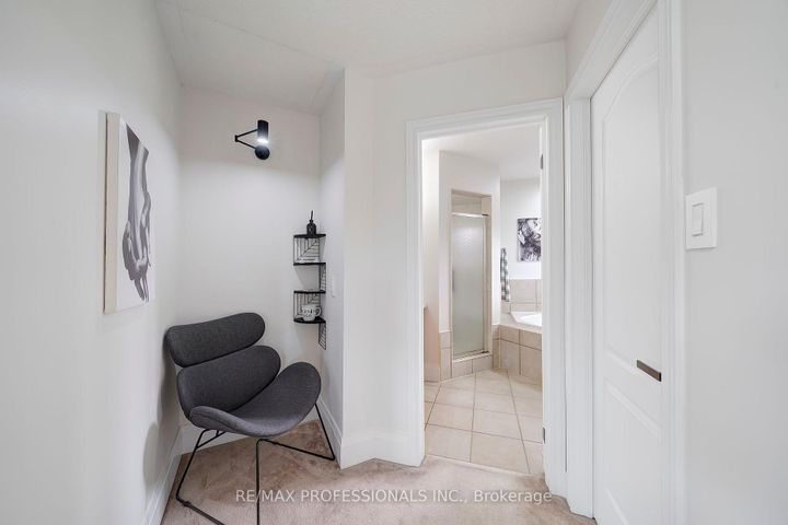 Photo 20 at 67 Chaplin Crescent, Georgetown, Halton Hills