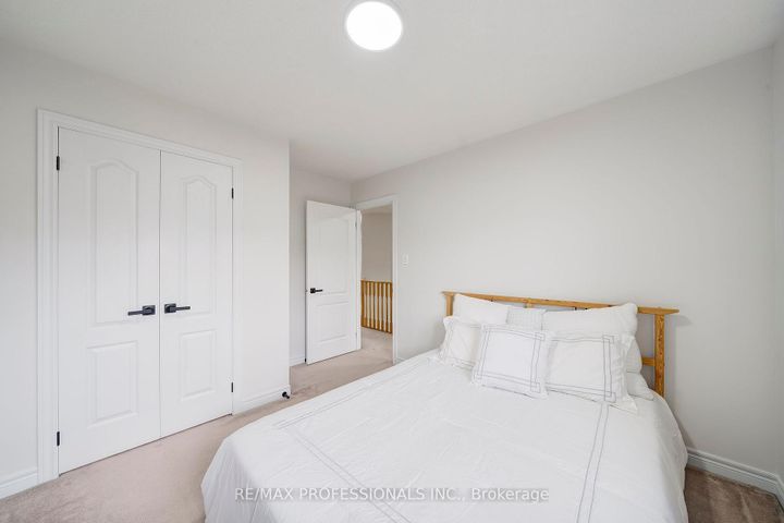 Photo 24 at 67 Chaplin Crescent, Georgetown, Halton Hills