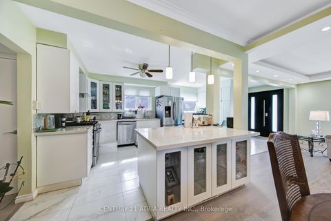 Photo 6 at 43 Aragon Avenue, Sullivan, Toronto