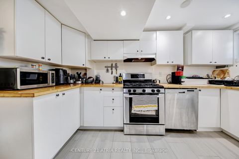 Photo 17 at 43 Aragon Avenue, Sullivan, Toronto