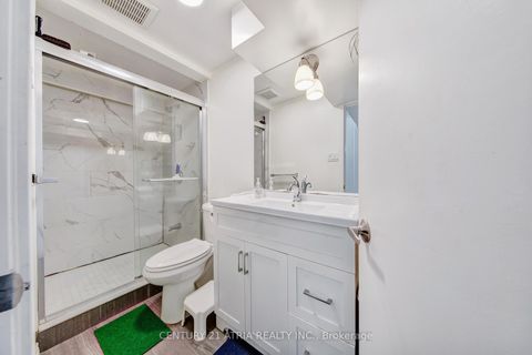 Photo 19 at 43 Aragon Avenue, Sullivan, Toronto