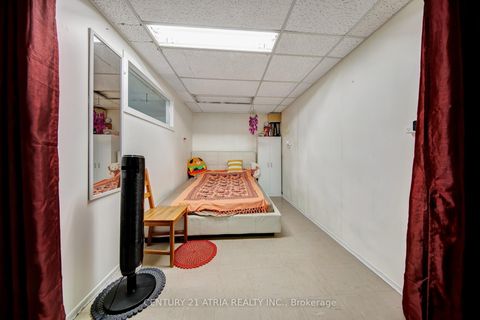 Photo 20 at 43 Aragon Avenue, Sullivan, Toronto