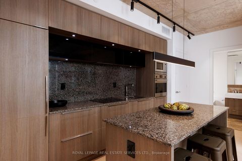 Photo 16 at 2301 - 88 Blue Jays Way, Waterfront Communities C1, Toronto