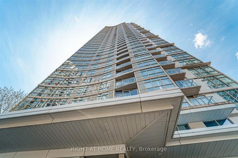 Photo 3 at 2001 - 10 Navy Wharf Court, Waterfront Communities C1, Toronto