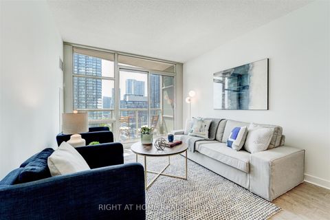 Photo 5 at 2001 - 10 Navy Wharf Court, Waterfront Communities C1, Toronto