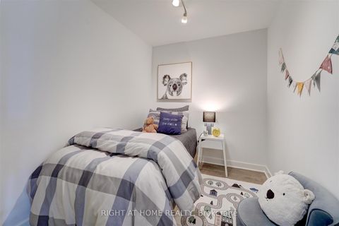 Photo 14 at 2001 - 10 Navy Wharf Court, Waterfront Communities C1, Toronto