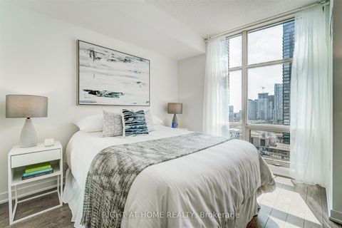 Photo 19 at 2001 - 10 Navy Wharf Court, Waterfront Communities C1, Toronto