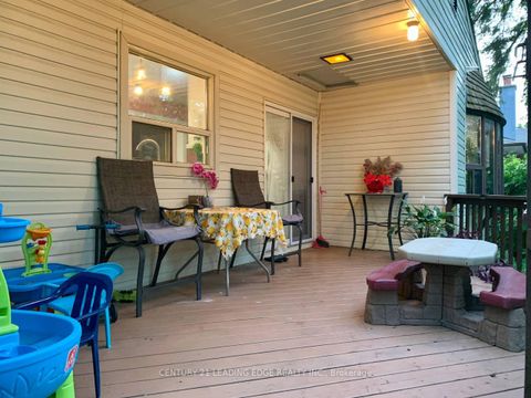 Photo 14 at 91 Lucas Street, Mill Pond, Richmond Hill