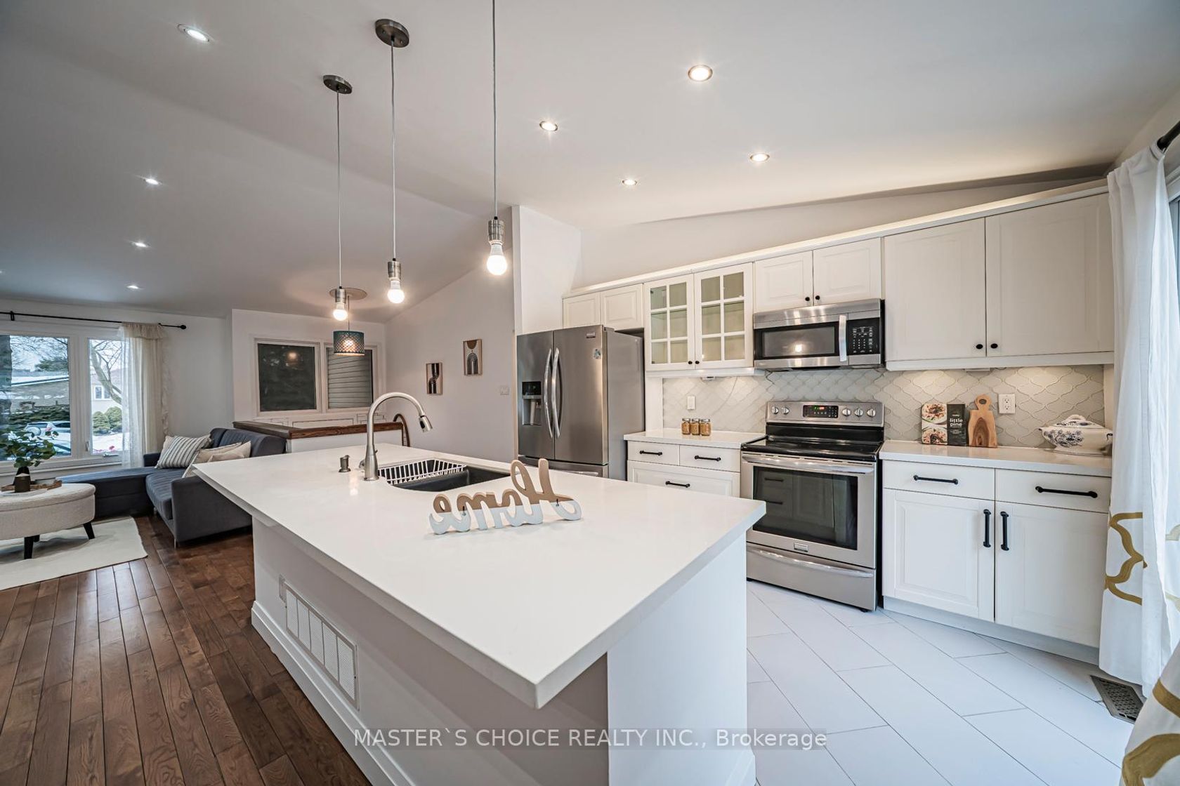 3294 Rhonda Valley Drive, Mississauga Valleys, Mississauga 