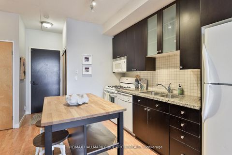 Photo 8 at 322 - 1 Shaw Street, Niagara, Toronto