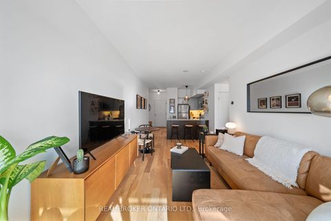 Photo 9 at 1305 - 83 Redpath Avenue, Mount Pleasant West, Toronto