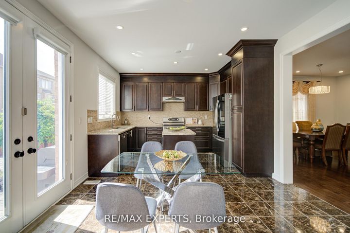 Photo 18 at 277 Chatfield Drive S, Vellore Village, Vaughan