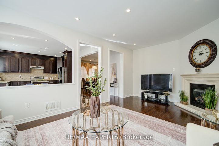 Photo 27 at 277 Chatfield Drive S, Vellore Village, Vaughan