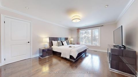 Photo 19 at 136 Denlow Boulevard, Don Mills, Toronto