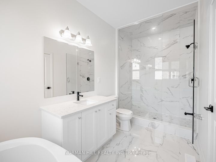 Photo 19 at 7 Lilestone Drive, Credit Valley, Brampton