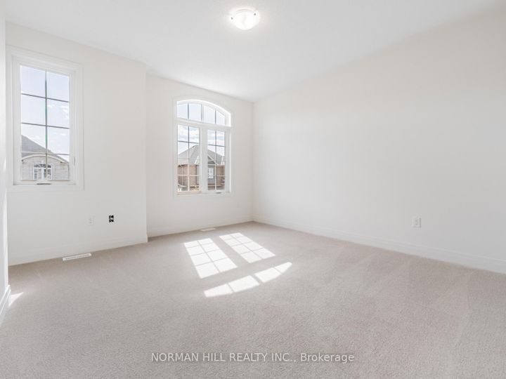 Photo 24 at 7 Lilestone Drive, Credit Valley, Brampton